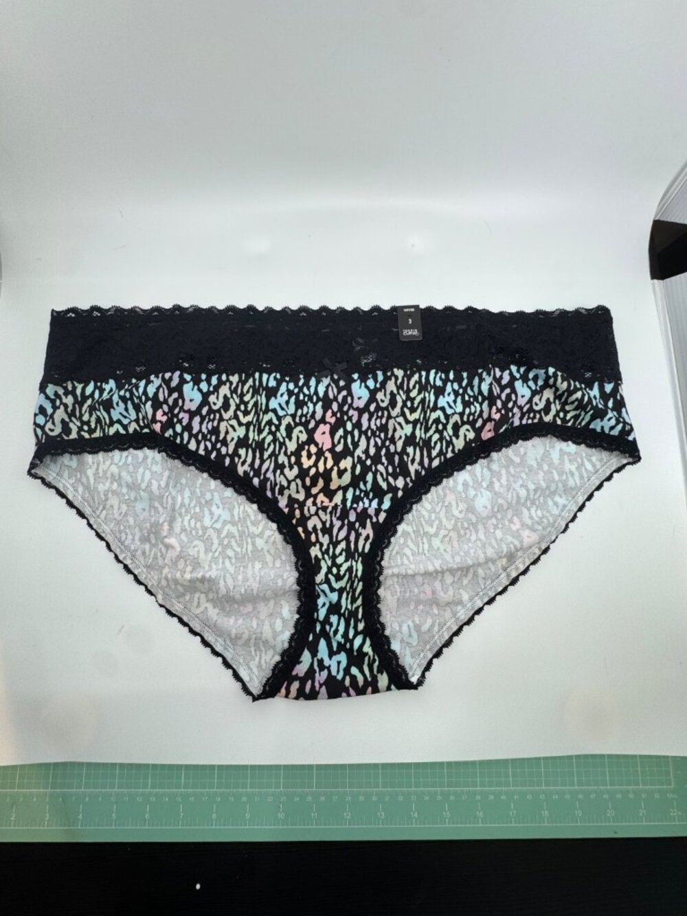 Torrid Multicolour Cheeky Cotton Mid Rise Panty Plus Underwear NWT Size 3